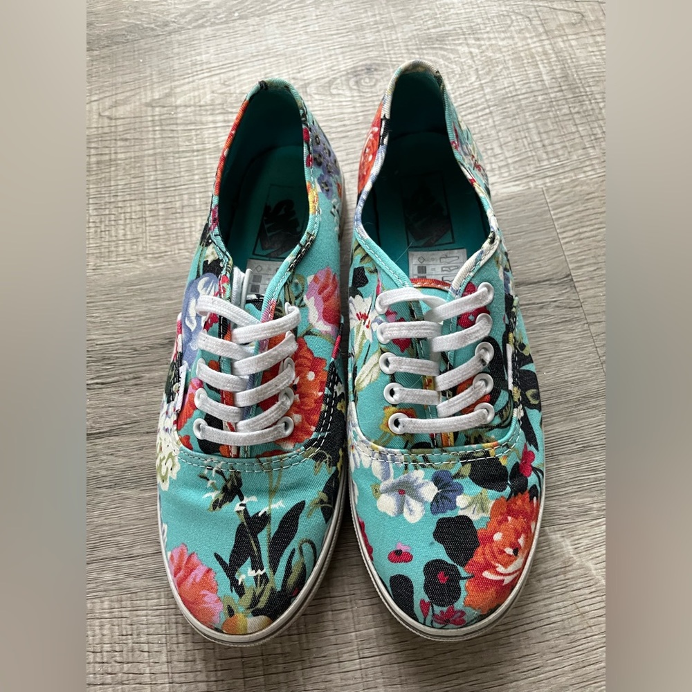 Vans Tropical Hibiscus Floral Size 8